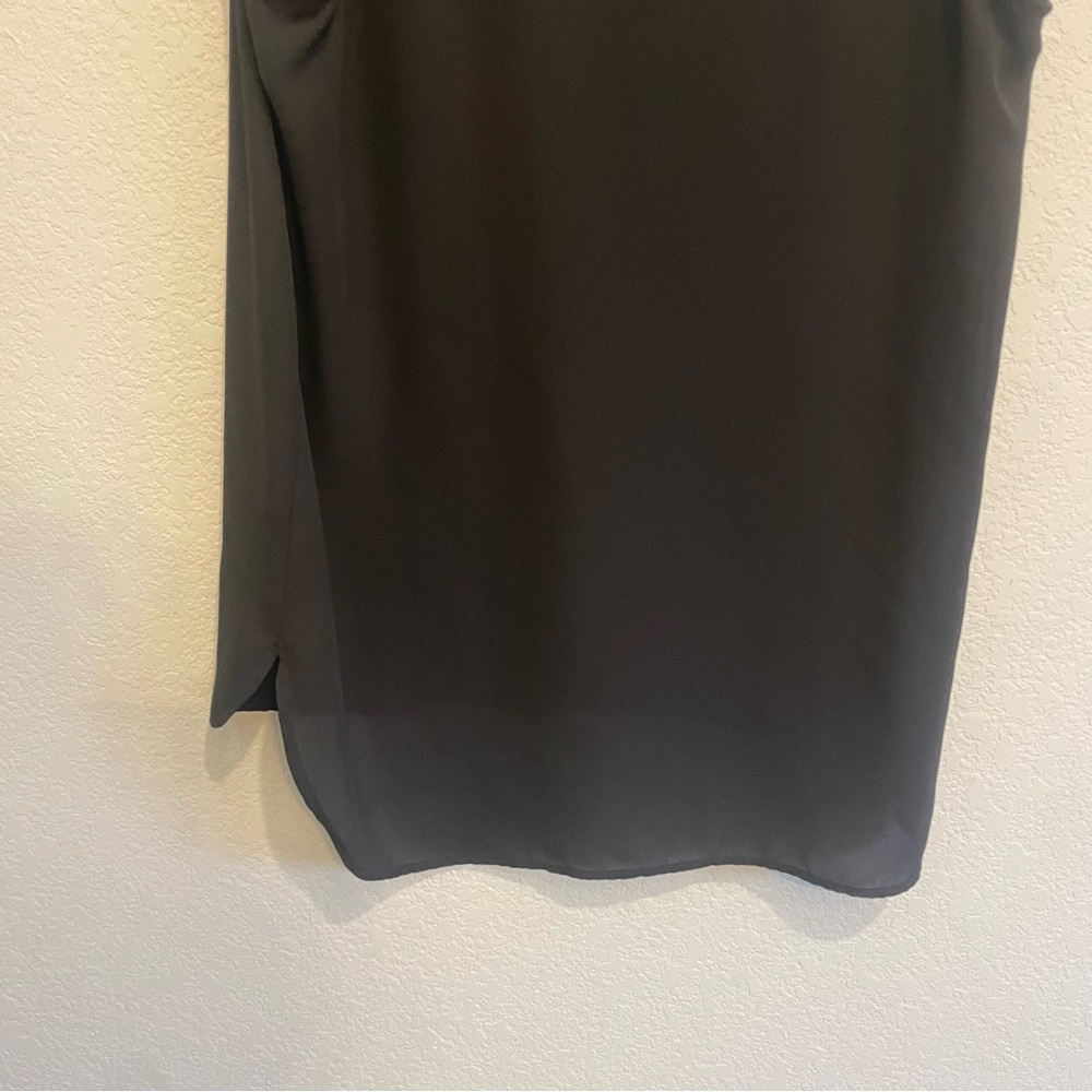 Vince Camuto Black V-Neck Tank Top - Picture 11 of 12